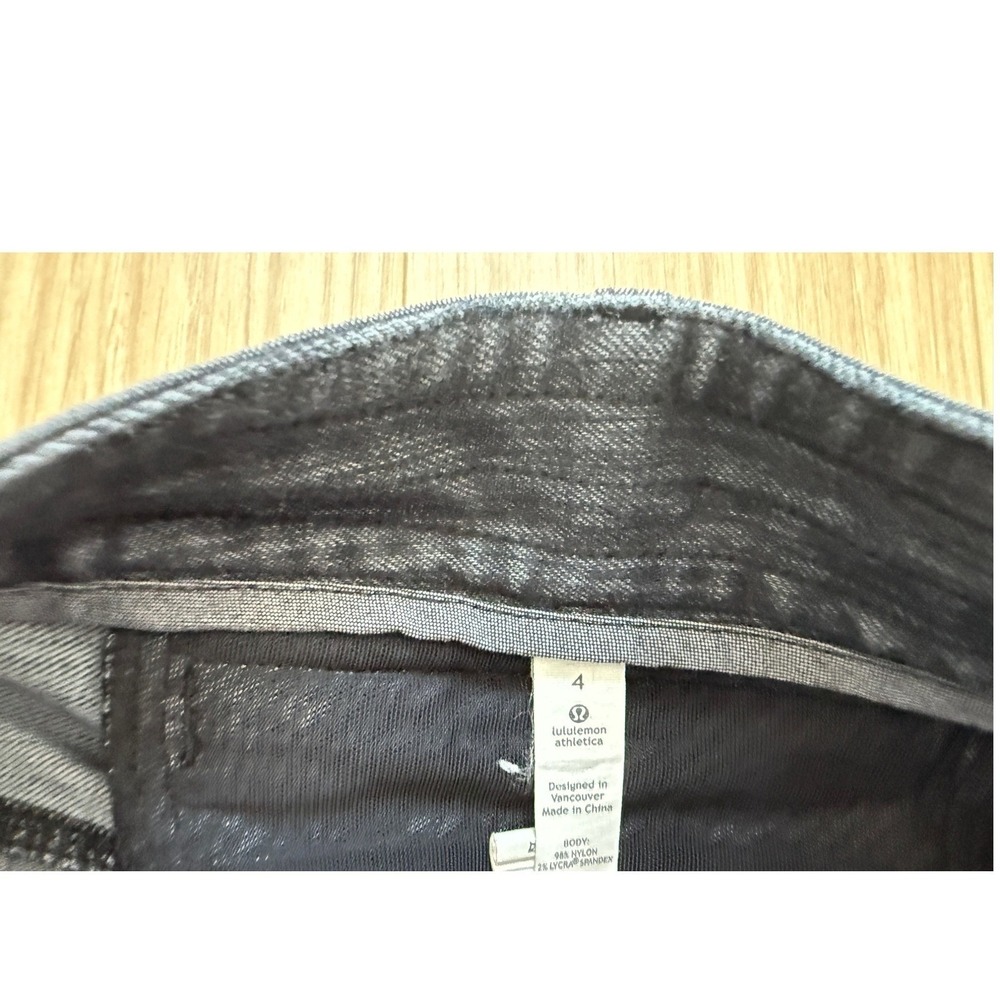 Lululemon Athletica Ride On Bermuda Short Pockets Roll Tab Black Gray Women - Picture 3 of 5